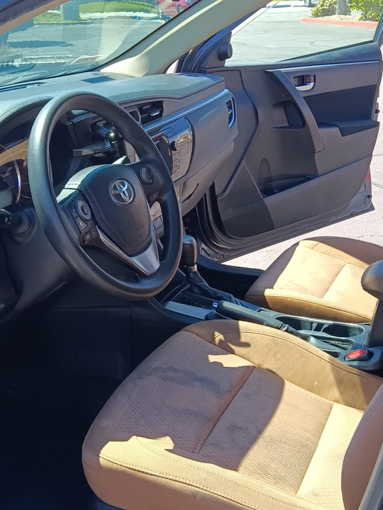 2014 Toyota Corolla 11th Gen - Image 6 of 10