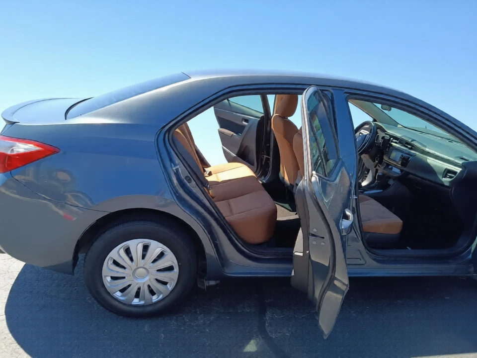 2014 Toyota Corolla 11th Gen - Image 7 of 10