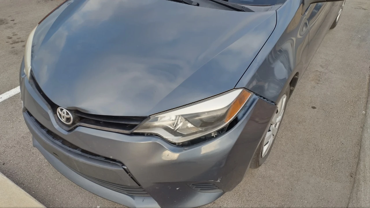 2014 Toyota Corolla 11th Gen - Image 4 of 8