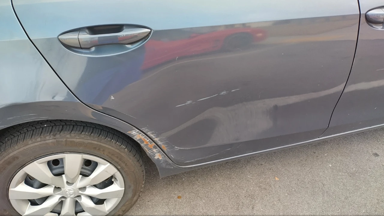 2014 Toyota Corolla 11th Gen - Image 7 of 8