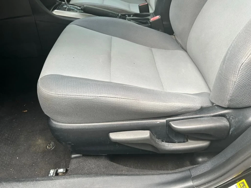 2014 Toyota Corolla 11th Gen - Image 10 of 12