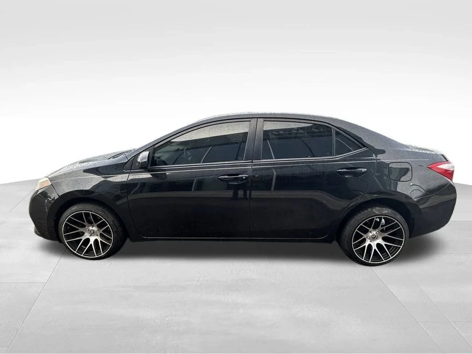 2014 Toyota Corolla 11th Gen - Image 7 of 12