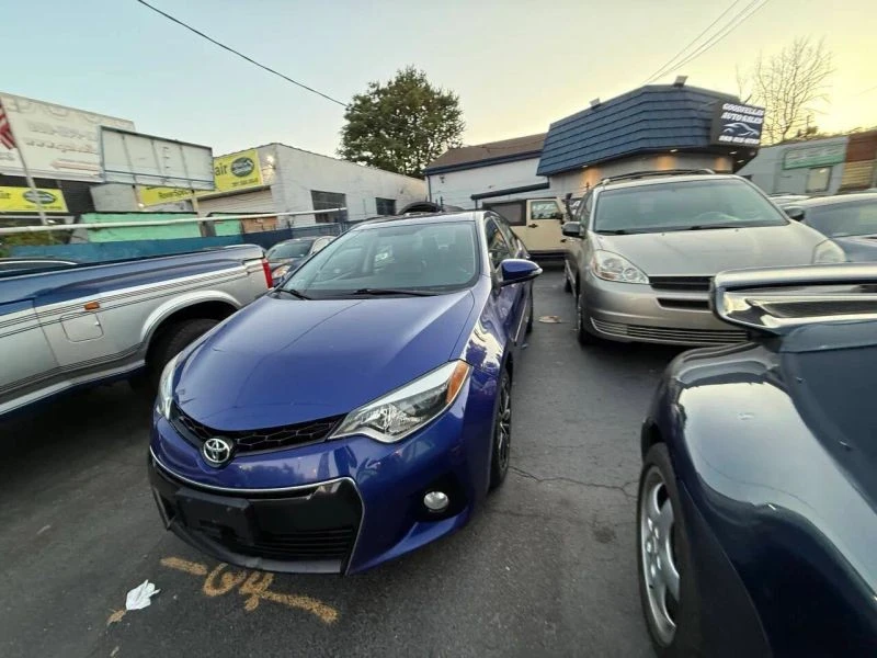2014 Toyota Corolla 11th Gen - Image 4 of 12