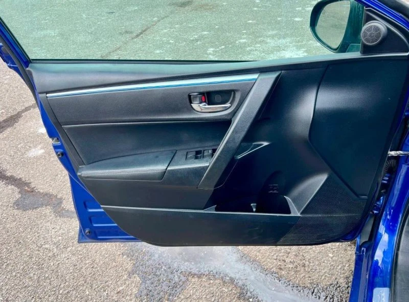 2014 Toyota Corolla 11th Gen - Image 5 of 12