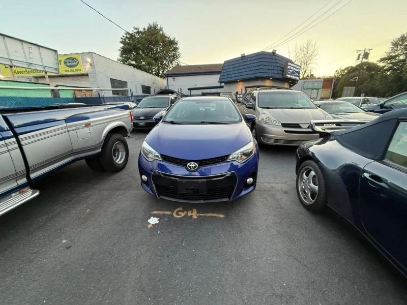 2014 Toyota Corolla 11th Gen - Image 2 of 12
