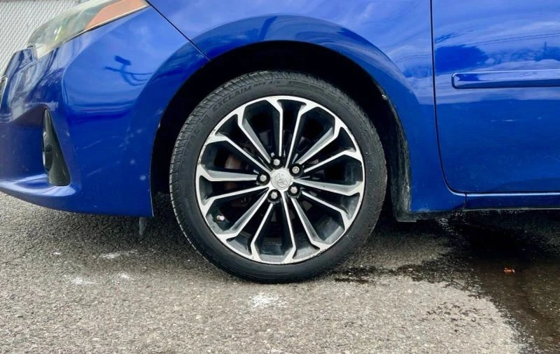2014 Toyota Corolla 11th Gen - Image 3 of 12