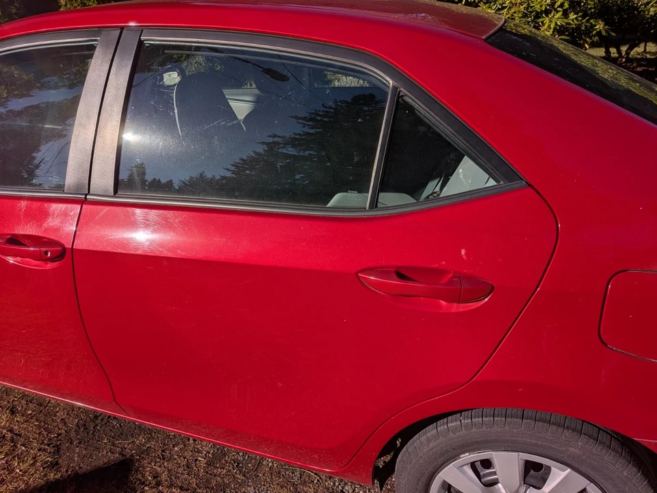 2014 Toyota Corolla 11th Gen - Image 13 of 21