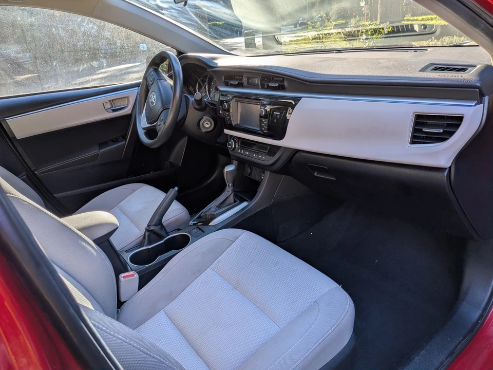 2014 Toyota Corolla 11th Gen - Image 2 of 21