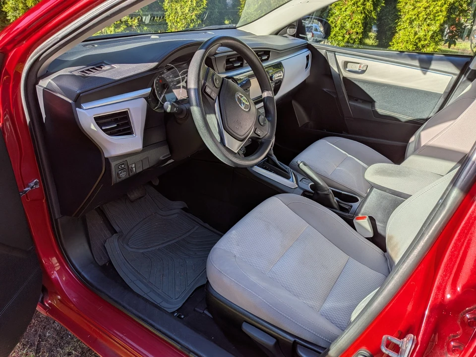 2014 Toyota Corolla 11th Gen - Image 4 of 21