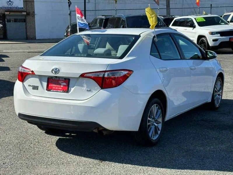 2014 Toyota Corolla 11th Gen - Image 4 of 12