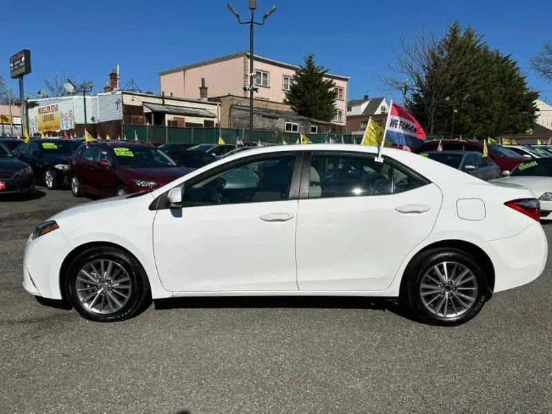 2014 Toyota Corolla 11th Gen - Image 7 of 12