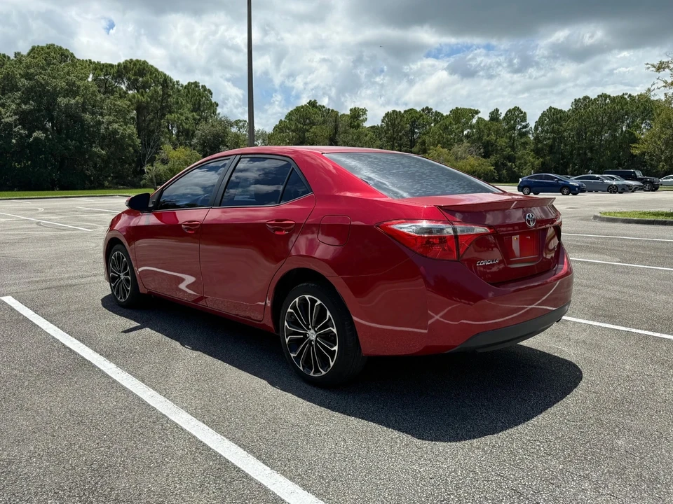 2014 Toyota Corolla 11th Gen - Image 4 of 8