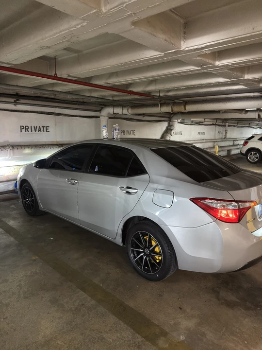 2014 Toyota Corolla 11th Gen - Image 6 of 8