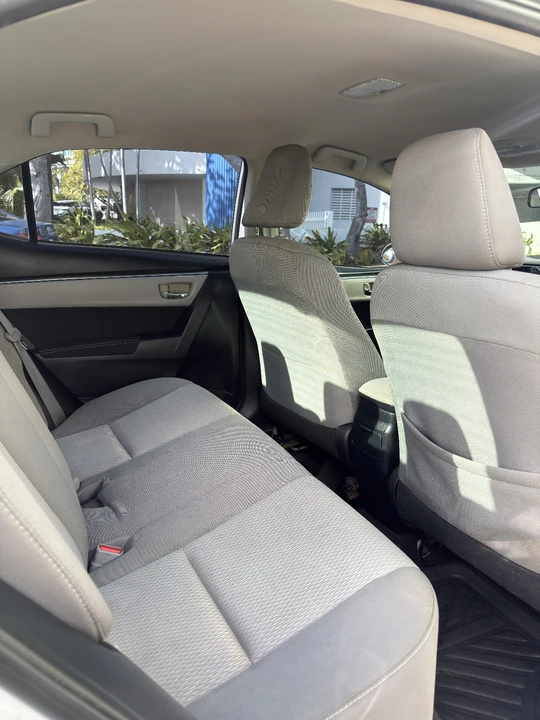 2014 Toyota Corolla 11th Gen - Image 4 of 8