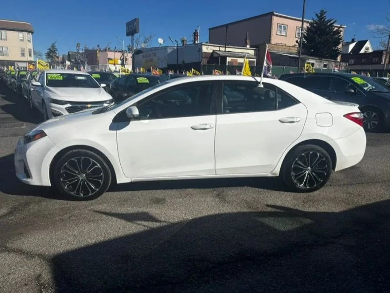 2014 Toyota Corolla 11th Gen - Image 4 of 12