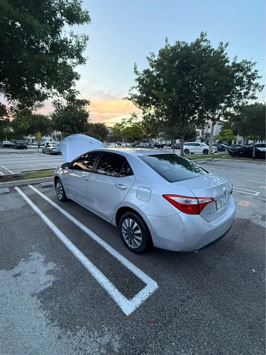 2014 Toyota Corolla 11th Gen - Image 2 of 7