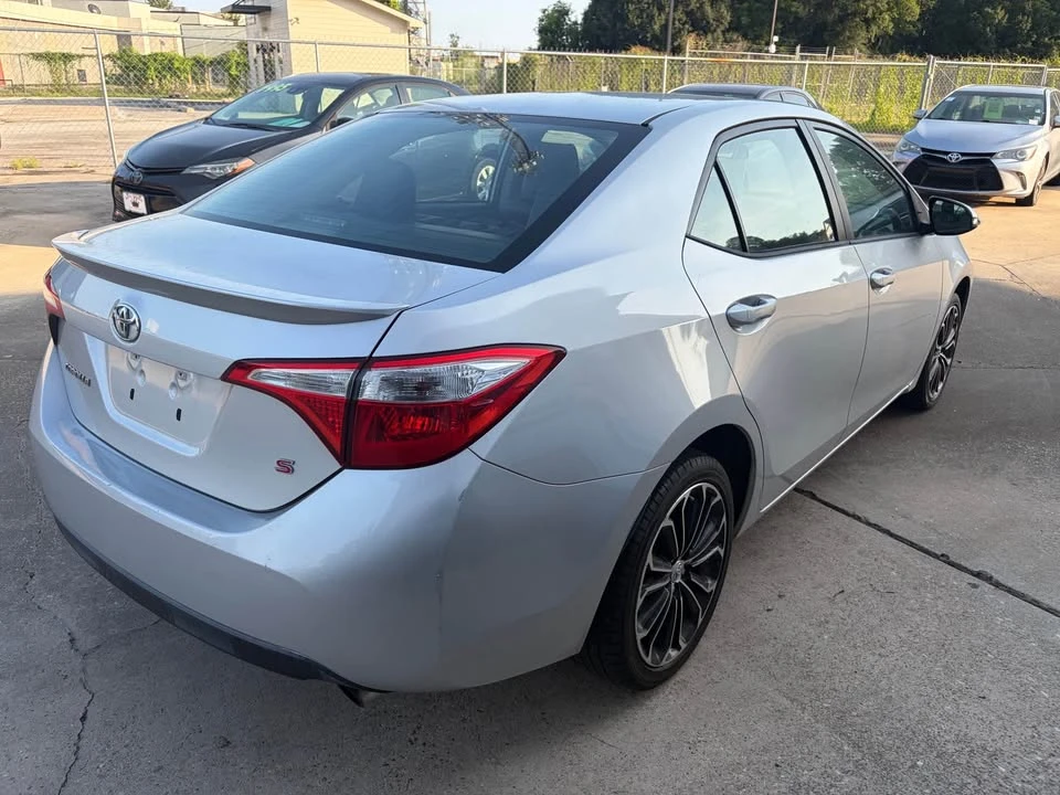 2014 Toyota Corolla 11th Gen - Image 6 of 13