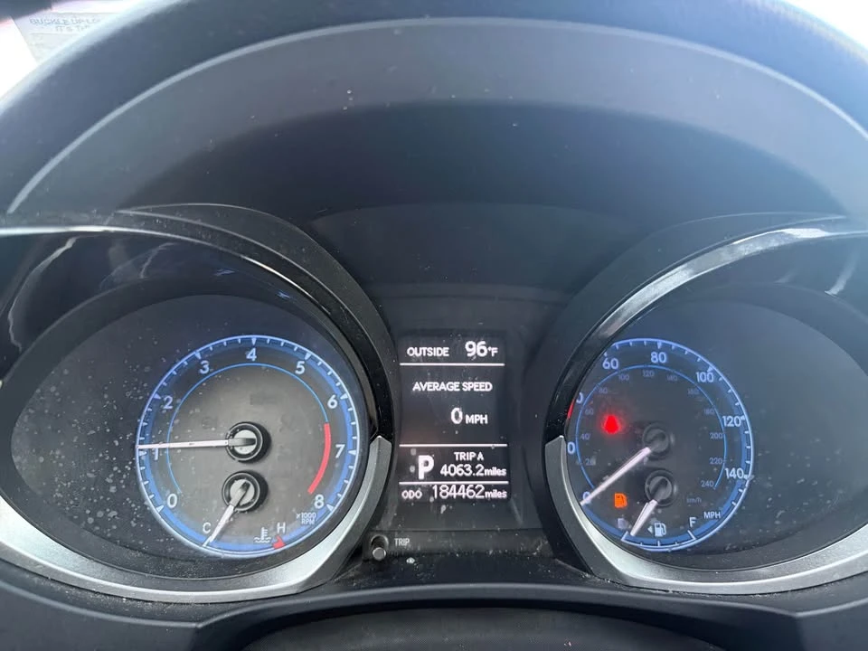 2014 Toyota Corolla 11th Gen - Image 9 of 13