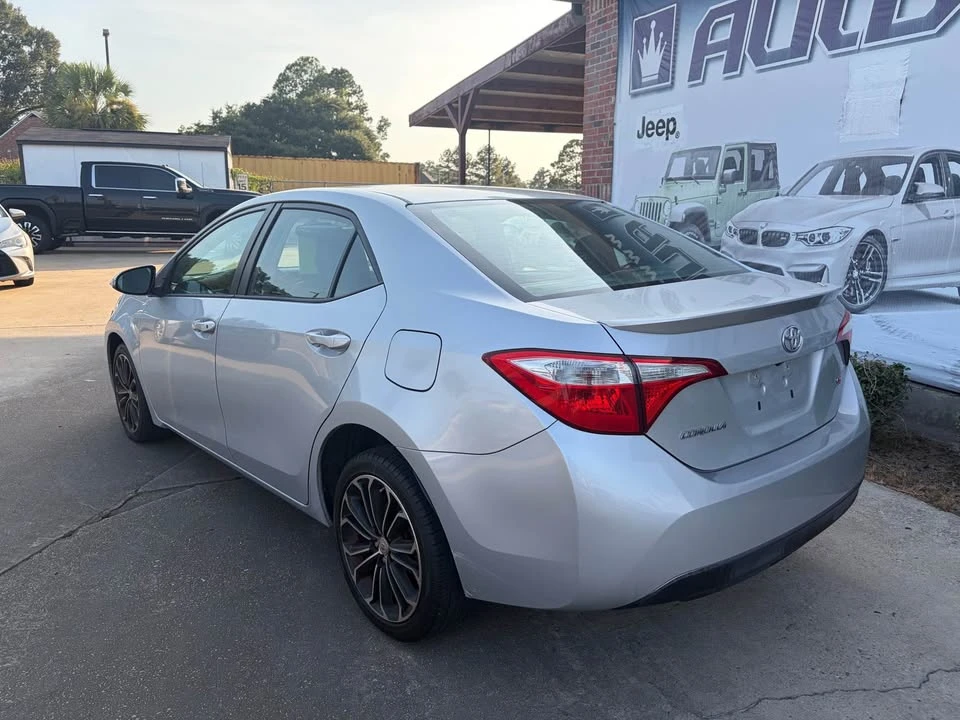 2014 Toyota Corolla 11th Gen - Image 4 of 13