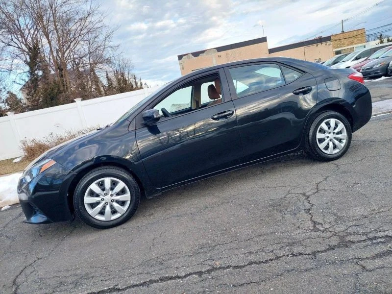 2014 Toyota Corolla 11th Gen - Image 7 of 12