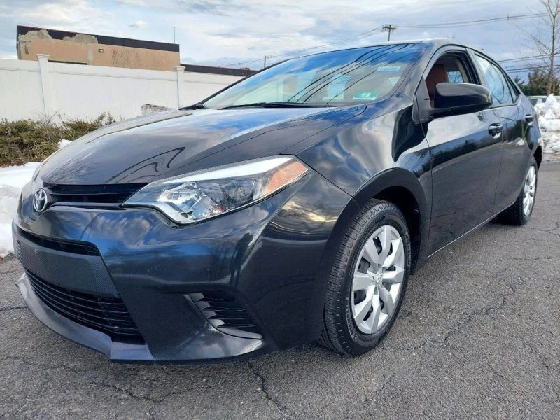 2014 Toyota Corolla 11th Gen - Image 2 of 12