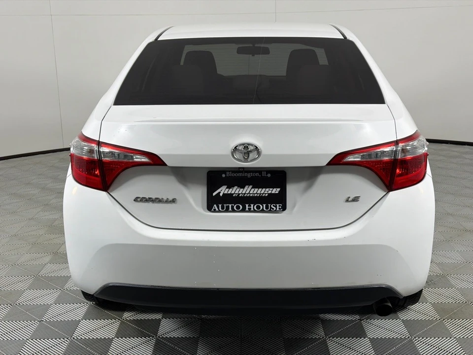 2014 Toyota Corolla 11th Gen - Image 6 of 12