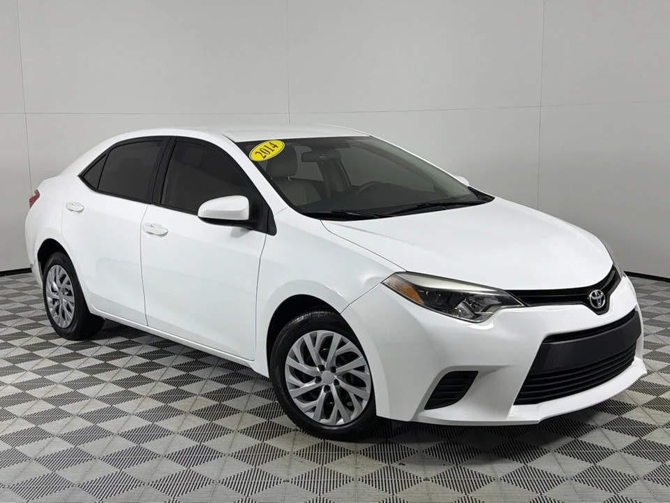 2014 Toyota Corolla 11th Gen - Image 2 of 12