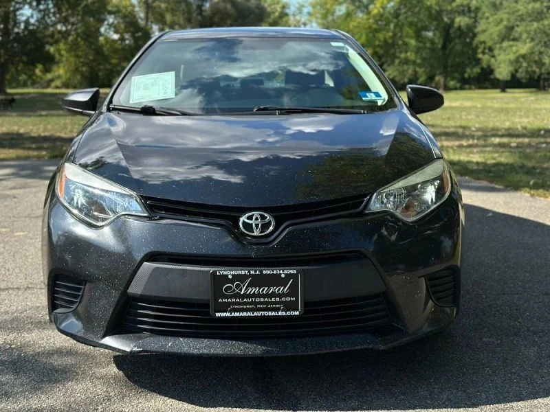2014 Toyota Corolla 11th Gen - Image 2 of 12
