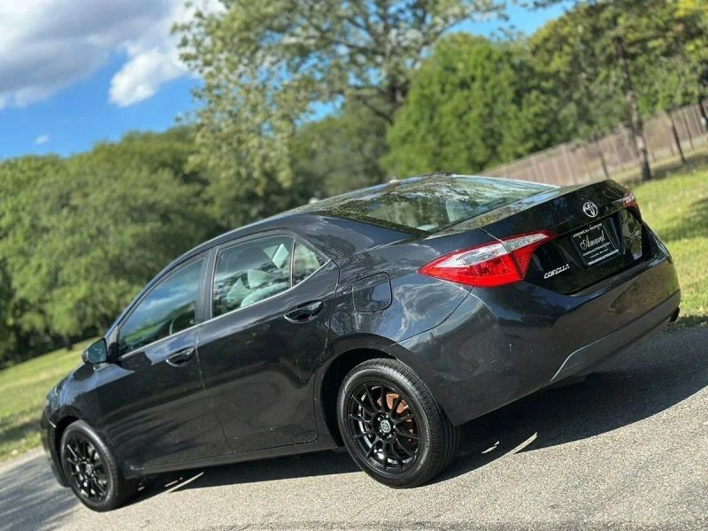 2014 Toyota Corolla 11th Gen - Image 4 of 12