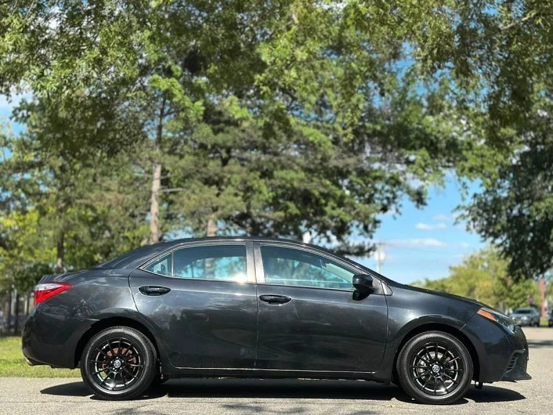 2014 Toyota Corolla 11th Gen - Image 8 of 12