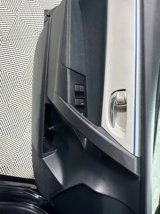 2014 Toyota Corolla 11th Gen - Image 12 of 12