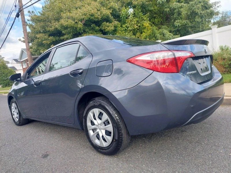 2014 Toyota Corolla 11th Gen - Image 8 of 12