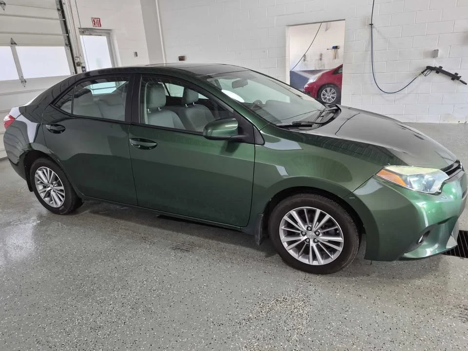 2014 Toyota Corolla 11th Gen - Image 3 of 13