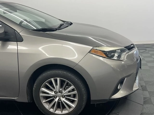 2014 Toyota Corolla 11th Gen - Image 6 of 8