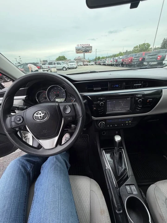 2014 Toyota Corolla 11th Gen - Image 6 of 7