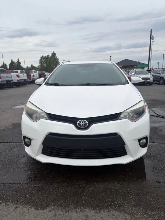 2014 Toyota Corolla 11th Gen - Image 2 of 7
