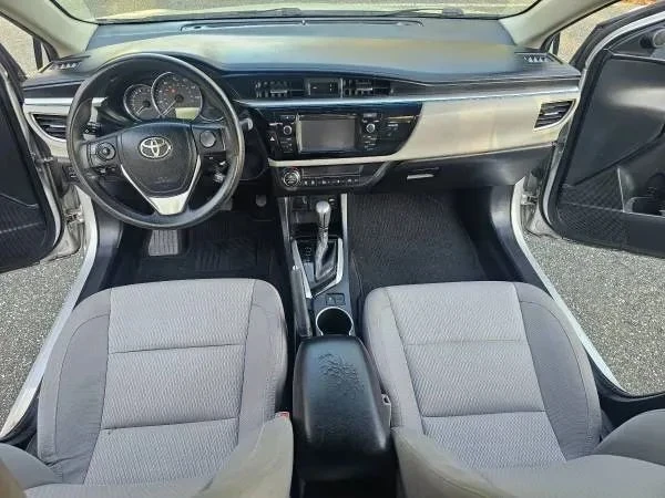 2014 Toyota Corolla 11th Gen - Image 12 of 21