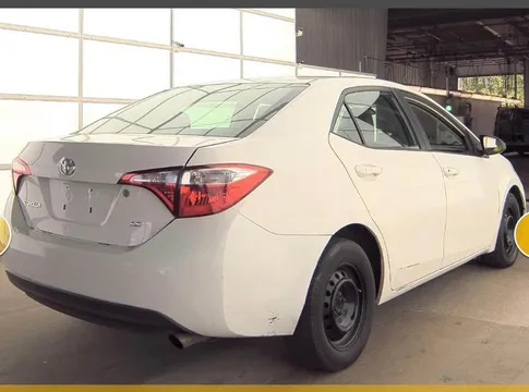2014 Toyota Corolla 11th Gen - Image 3 of 9