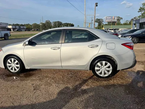 2014 Toyota Corolla LE Sedan 4D