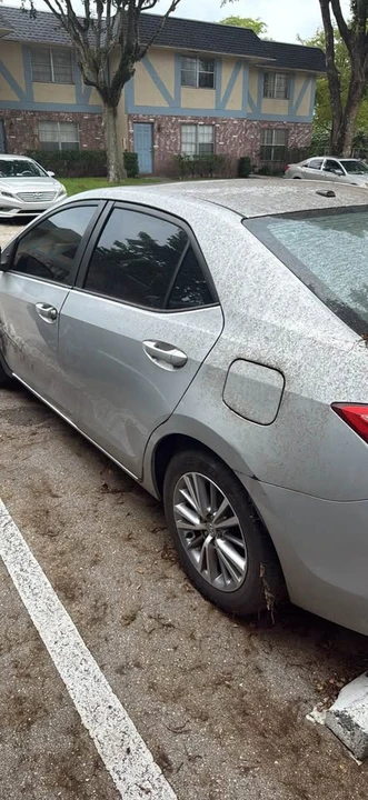 2014 Toyota Corolla 11th Gen - Image 5 of 9