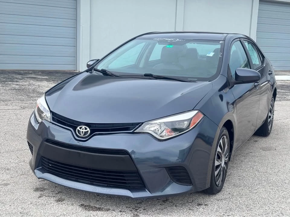 2014 Toyota Corolla 11th Gen - Image 3 of 13