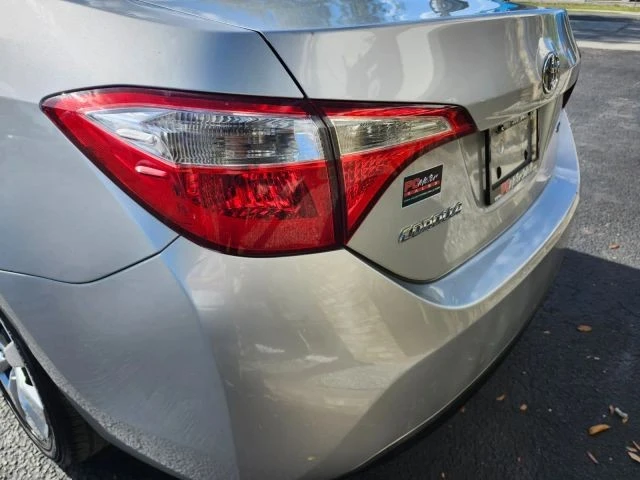 2014 Toyota Corolla 11th Gen - Image 10 of 21