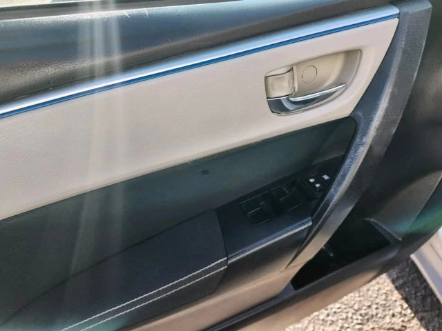 2014 Toyota Corolla 11th Gen - Image 17 of 21
