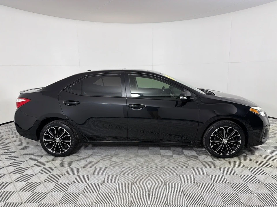 2014 Toyota Corolla 11th Gen - Image 4 of 21