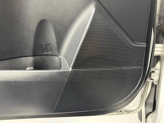 2014 Toyota Corolla 11th Gen - Image 19 of 21