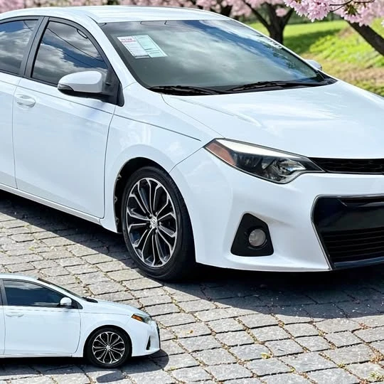 2014 Toyota Corolla 11th Gen - Image 1 of 1