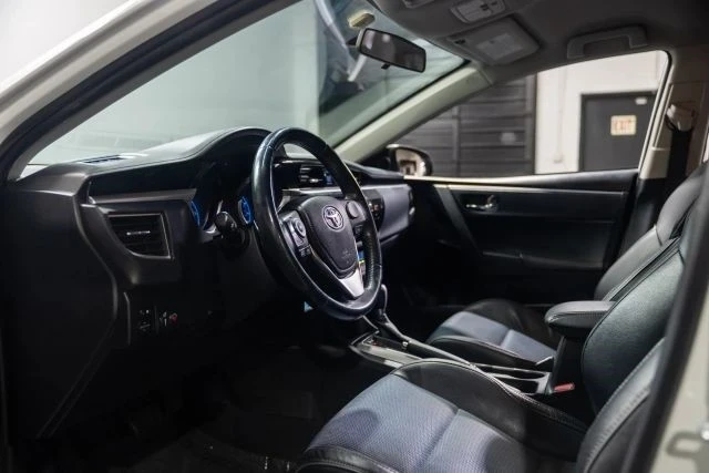 2014 Toyota Corolla 11th Gen - Image 13 of 21