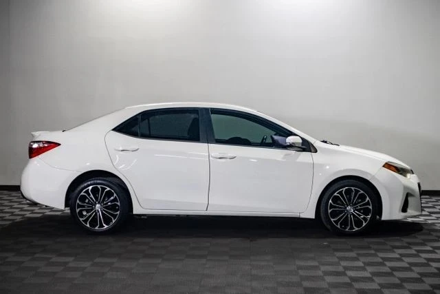 2014 Toyota Corolla 11th Gen - Image 4 of 21