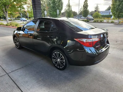 2014 Toyota Corolla 11th Gen - Image 3 of 16