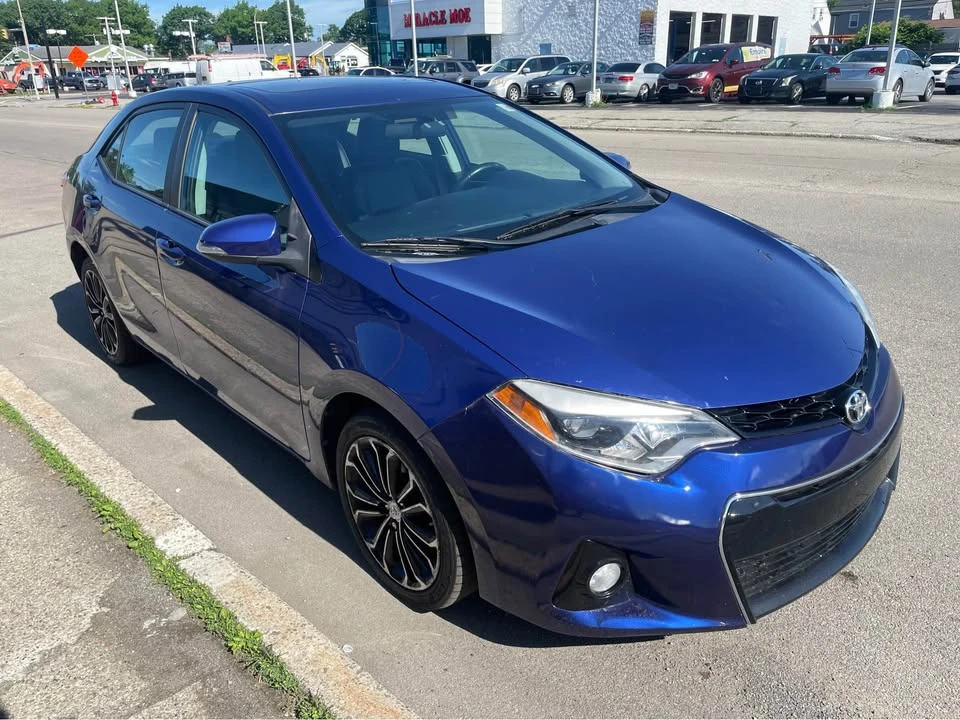 2014 Toyota Corolla 11th Gen - Image 5 of 12